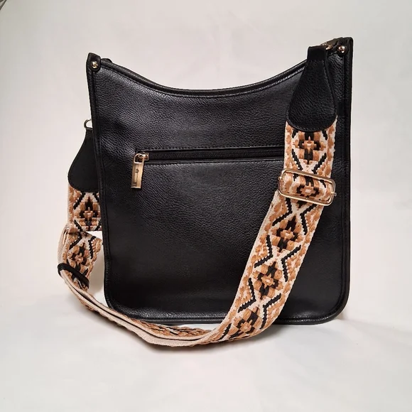 Metro Muse Black Vegan Leather Crossbody Bag - Picture 1 of 7